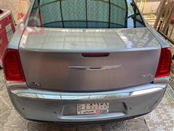 کرایسلەر 300